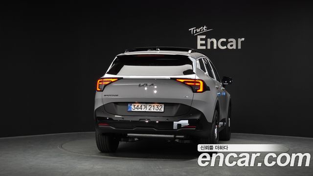 Kia Sportage (V) Gasoline 1.6 Turbo 2WD Signature X Line 2027 — фото 4