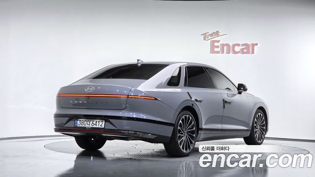 Hyundai Grandeur Hybrid (GN7) Calligraphy 2025 — фото 2