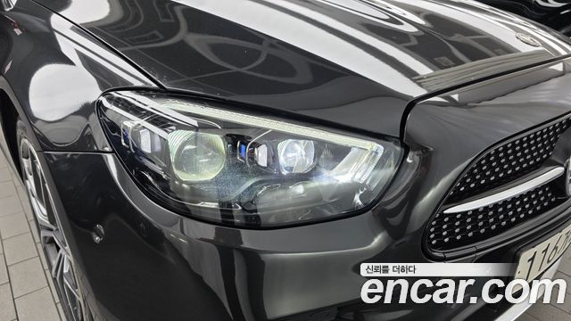 Mercedes-Benz E-Class (W213) E220d 4MATIC AMG Line 2022 — фото 22