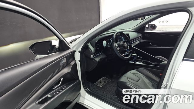 Hyundai Avante (CN7) 1.6 Inspiration 2023 — фото 10