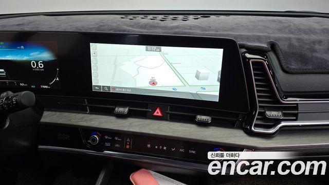 Kia Sportage (V) Gasoline 1.6 Turbo 2WD Signature 2022 — фото 13