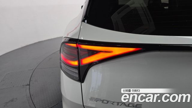 Kia Sportage (V) Gasoline 1.6 Turbo 2WD Signature 2022 — фото 23