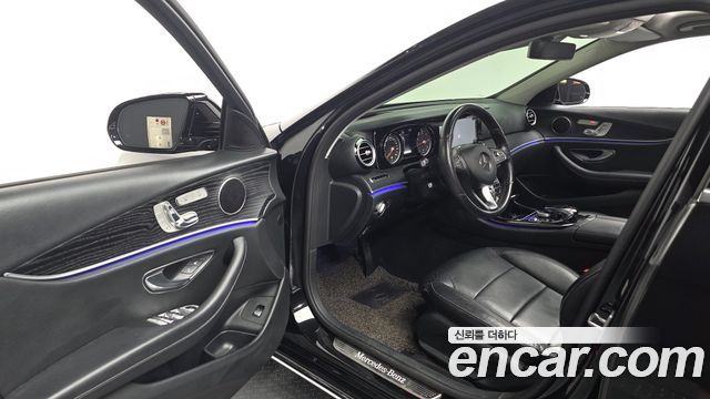 Mercedes-Benz E-Class (W213) E220d Avantgarde 2017 — фото 10
