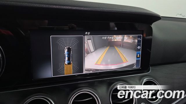 Mercedes-Benz E-Class (W213) E220d Avantgarde 2017 — фото 16