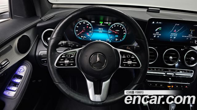 Mercedes-Benz GLC-Class (X253) GLC300e 4MATIC 2021 — фото 13