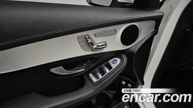 Mercedes-Benz GLC-Class (X253) GLC300e 4MATIC 2021 — фото 29