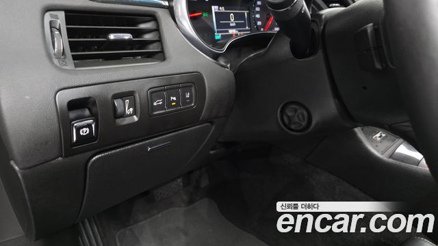 Chevrolet Impala 2.5 LTZ 2016 — фото 28