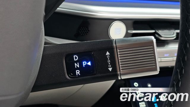 Hyundai Grandeur (GN7) 2,5 Gasoline 2WD Premium 2025 — фото 9