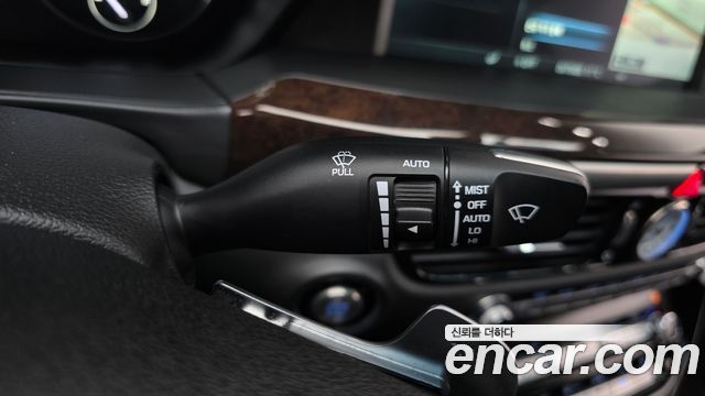 Genesis EQ900 3.8 GDI Luxury 2018 — фото 32