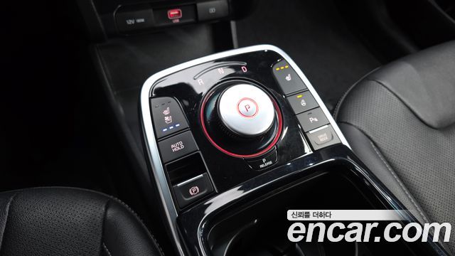 Kia Niro Plus Air 2023 — фото 9
