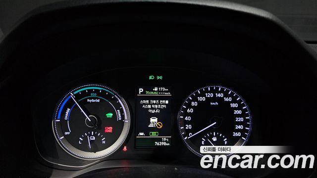 Hyundai Grandeur Hybrid (IG) Exclusive Special 2019 — фото 8