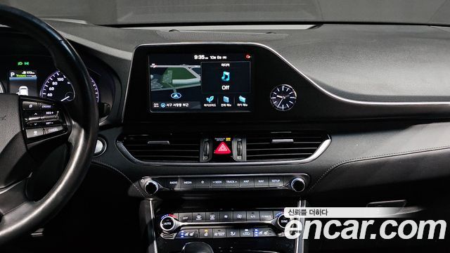 Hyundai Grandeur Hybrid (IG) Exclusive Special 2019 — фото 13