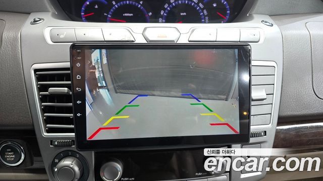 KG Mobility (SsangYong) Korando Turismo 4WD GT 9-seater 2015 — фото 16