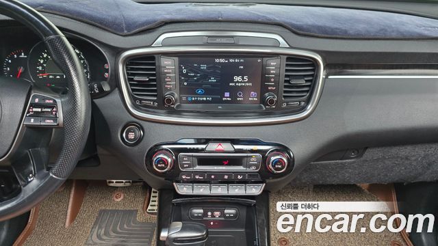 Kia Sorento Diesel 2.2 2WD Marster 2019 — фото 13