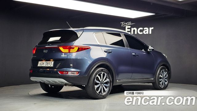 Kia Sportage (IV) Diesel 1.7 2wd Noblesse 2016 — фото 2