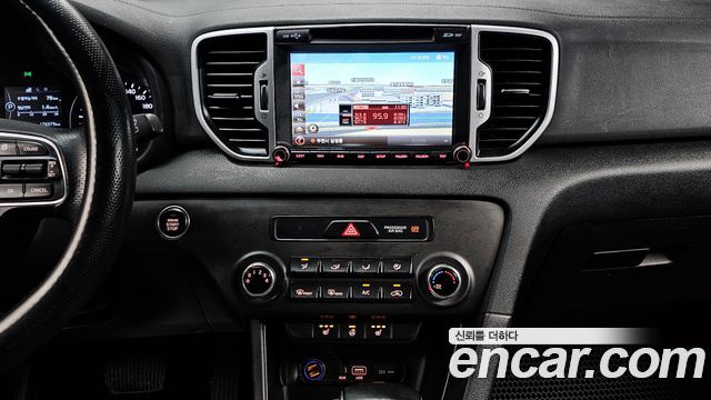 Kia Sportage (IV) Diesel 1.7 2wd Noblesse 2016 — фото 14