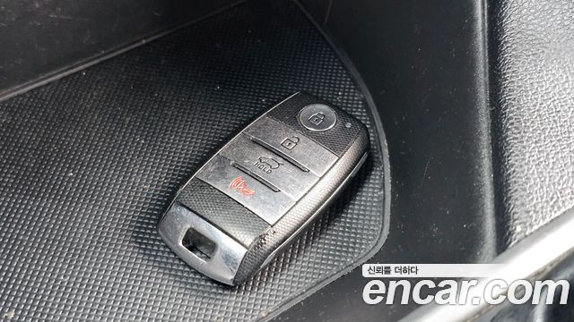 Kia Sportage (IV) Diesel 1.7 2wd Noblesse 2016 — фото 28