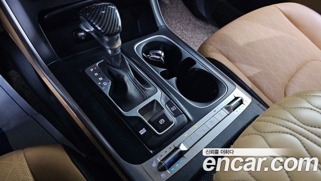 Kia Carnival (IV) Diesel 9-Seater Prestige 2021 — фото 9