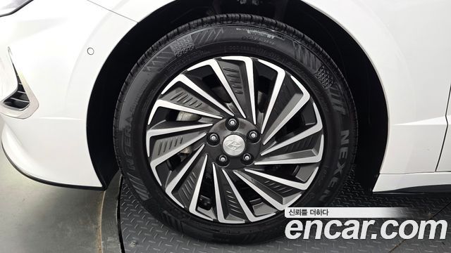 Hyundai Sonata Hybrid (DN8) Premium Plus 2022 — фото 5