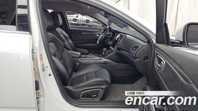 Renault Korea SM6 1.3 TCe Feel 2023 — фото 11