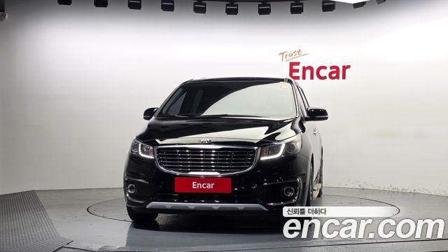Kia Carnival 9-seater Luxury 2015 — фото 3