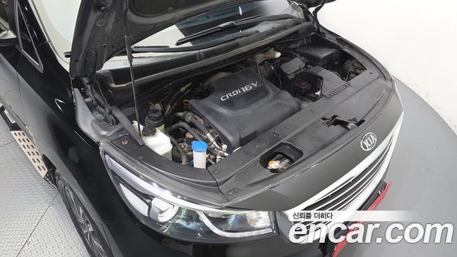 Kia Carnival 9-seater Luxury 2015 — фото 6