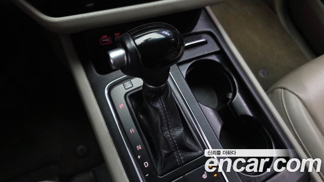 Kia Carnival 9-seater Luxury 2015 — фото 9