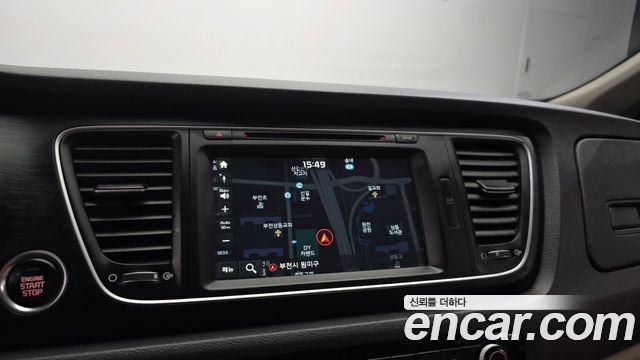 Kia Carnival 9-seater Luxury 2015 — фото 14