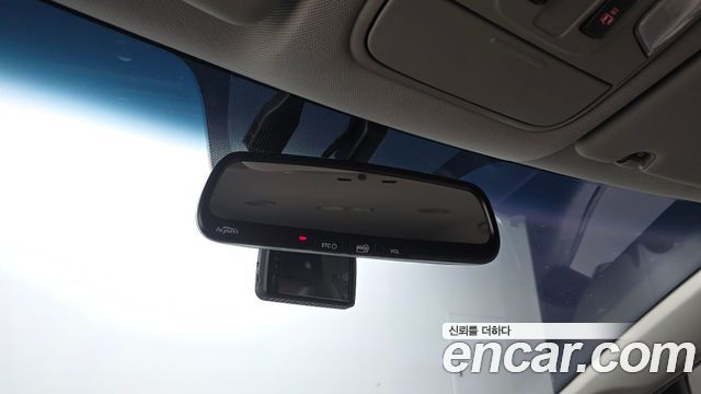 Kia Carnival 9-seater Luxury 2015 — фото 19