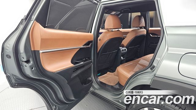 KG Mobility (SsangYong) Torres Gasoline 1.5 2WD T7 2024 — фото 11