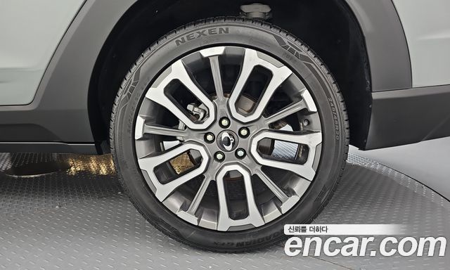 KG Mobility (SsangYong) Torres Gasoline 1.5 2WD T7 2024 — фото 21