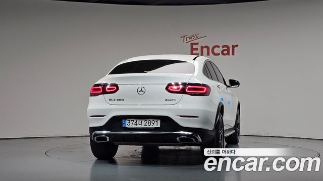 Mercedes-Benz GLC-Class (X253) GCL300 4MATIC Coupe 2023 — фото 4