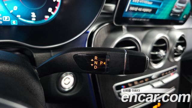 Mercedes-Benz GLC-Class (X253) GCL300 4MATIC Coupe 2023 — фото 9