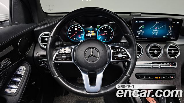 Mercedes-Benz GLC-Class (X253) GCL300 4MATIC Coupe 2023 — фото 13