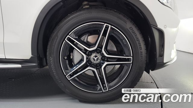 Mercedes-Benz GLC-Class (X253) GCL300 4MATIC Coupe 2023 — фото 21