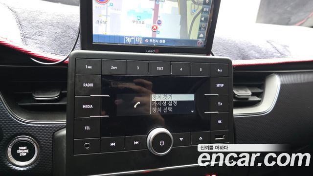 Renault Korea XM3 1.3 TCe LE 2020 — фото 30