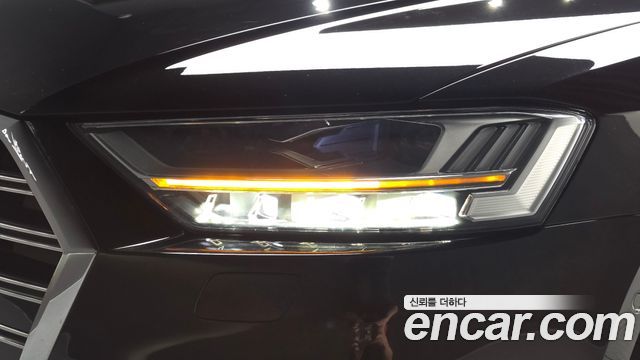 Audi A8 (D5) 55 TFSI Quattro LWB 2021 — фото 22