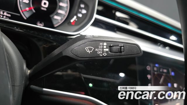 Audi A8 (D5) 55 TFSI Quattro LWB 2021 — фото 28