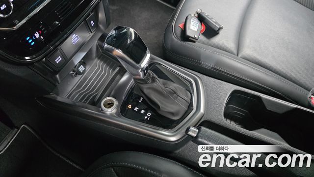 KG Mobility (SsangYong) Very New Tivoli Gasoline 1.5 2WD V3 2022 — фото 9