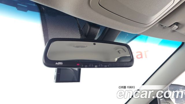 KG Mobility (SsangYong) Very New Tivoli Gasoline 1.5 2WD V3 2022 — фото 19