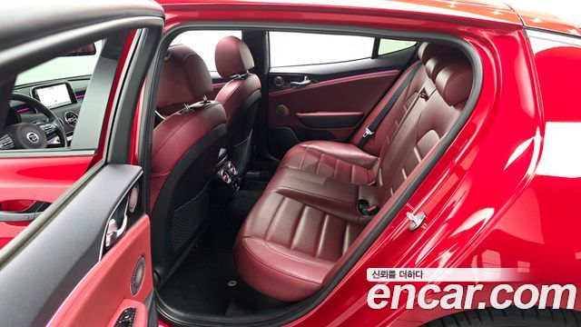 Kia Stinger 3.3 Turbo 2WD GT 2018 — фото 12