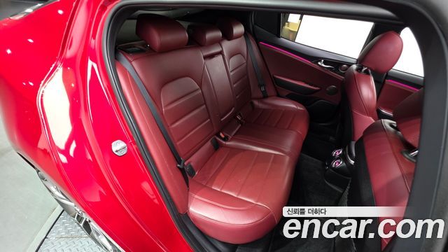 Kia Stinger 3.3 Turbo 2WD GT 2018 — фото 26