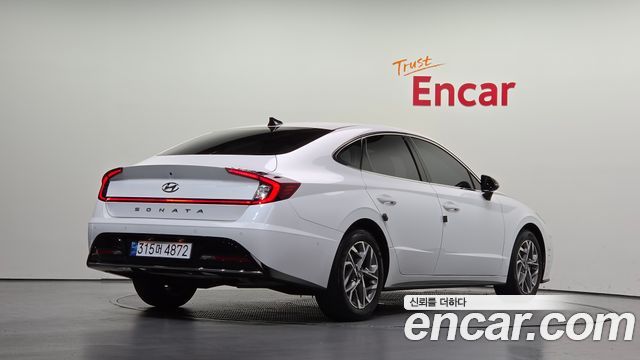 Hyundai Sonata (DN8) 2.0 Premium Plus 2022 — фото 2