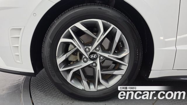 Hyundai Sonata (DN8) 2.0 Premium Plus 2022 — фото 5