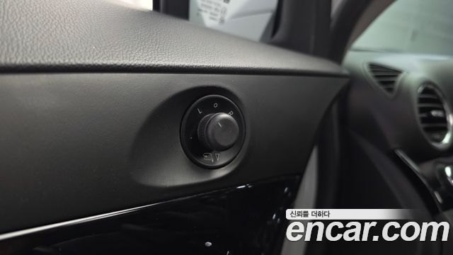 Chevrolet Orlando 2.0 Diesel LTZ Premium 2012 — фото 27