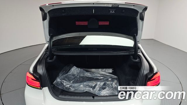 BMW 5 Series (G30) 520i Luxury 2022 — фото 34