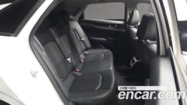 Kia K5 (III) 2.0 LPI(Renter car) Trandy 2023 — фото 11