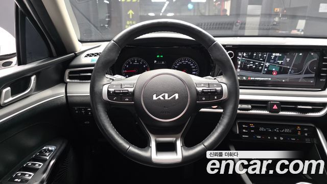 Kia K5 (III) 2.0 LPI(Renter car) Trandy 2023 — фото 13