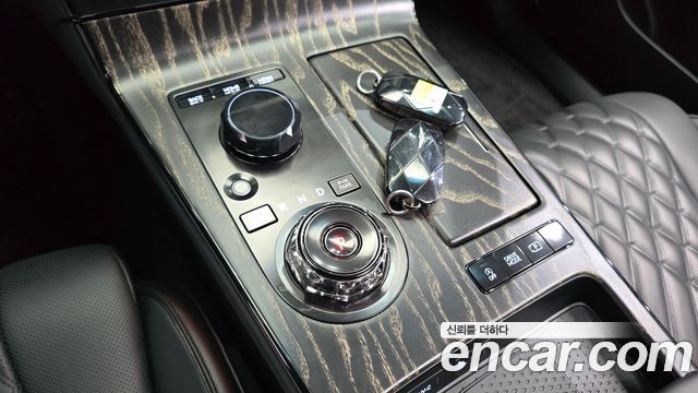 Genesis G80 (RG3) Gasoline 3.5 Turbo AWD Black 2026 — фото 9