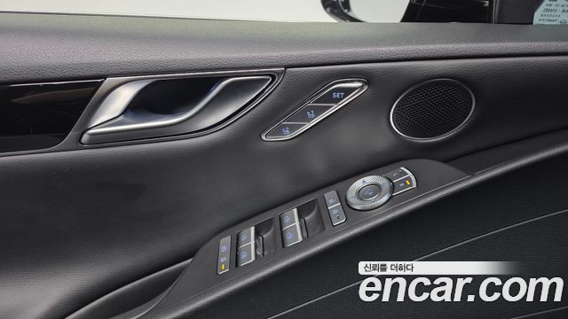 Genesis G80 (RG3) Gasoline 2.5 Turbo AWD 2024 — фото 27